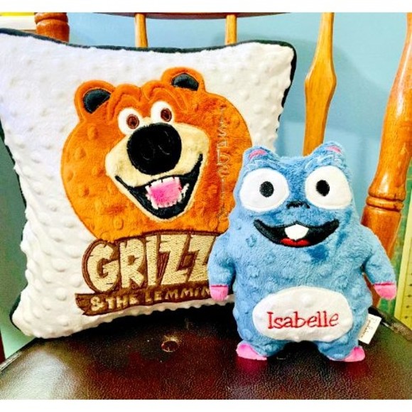 COPY - Grizzy And The Lemmings Lemming Plush handmade 8.5" beaver Embroidery - Picture 6 of 6